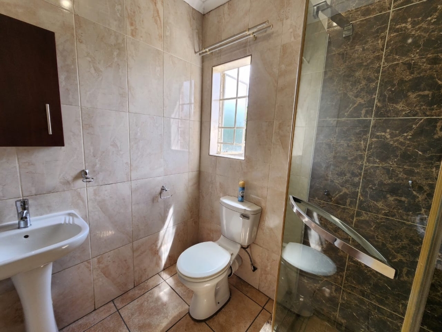 3 Bedroom Property for Sale in Waterkloof East North West